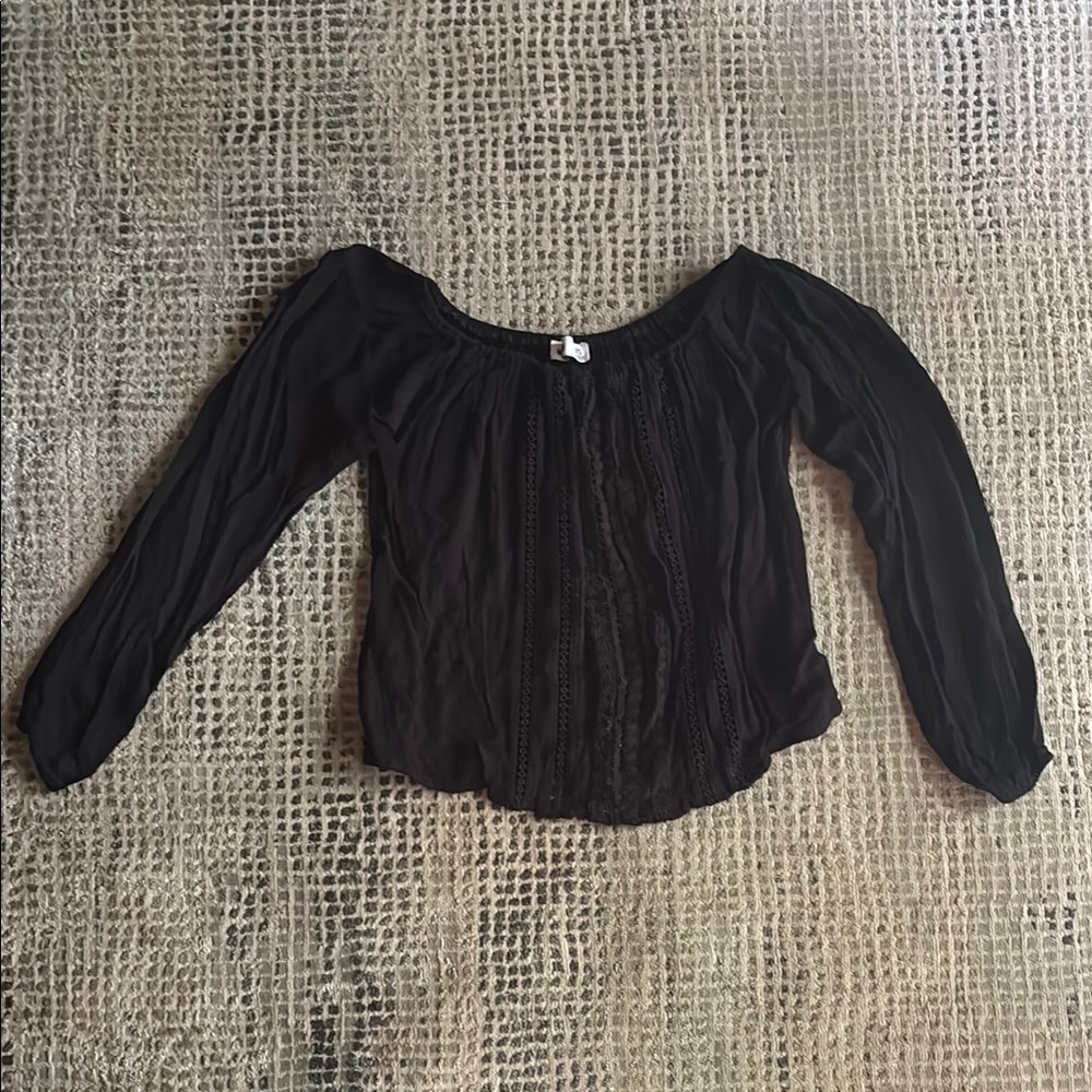 Hollister Black Ruched Long Sleeve Blouse